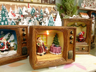 uxm-wood02.jpg